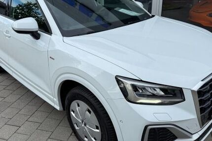 Audi Q2 54.235 km 24.499 &euro; Weingarten 88250