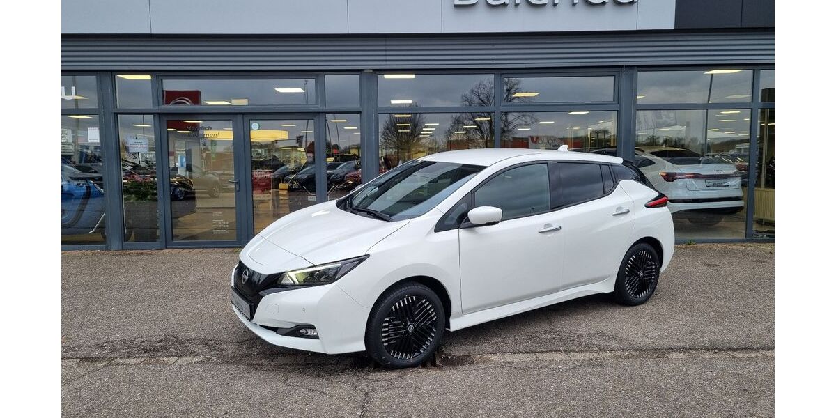 Nissan Leaf 12.000 km 28.990 &euro; Wesel 46485