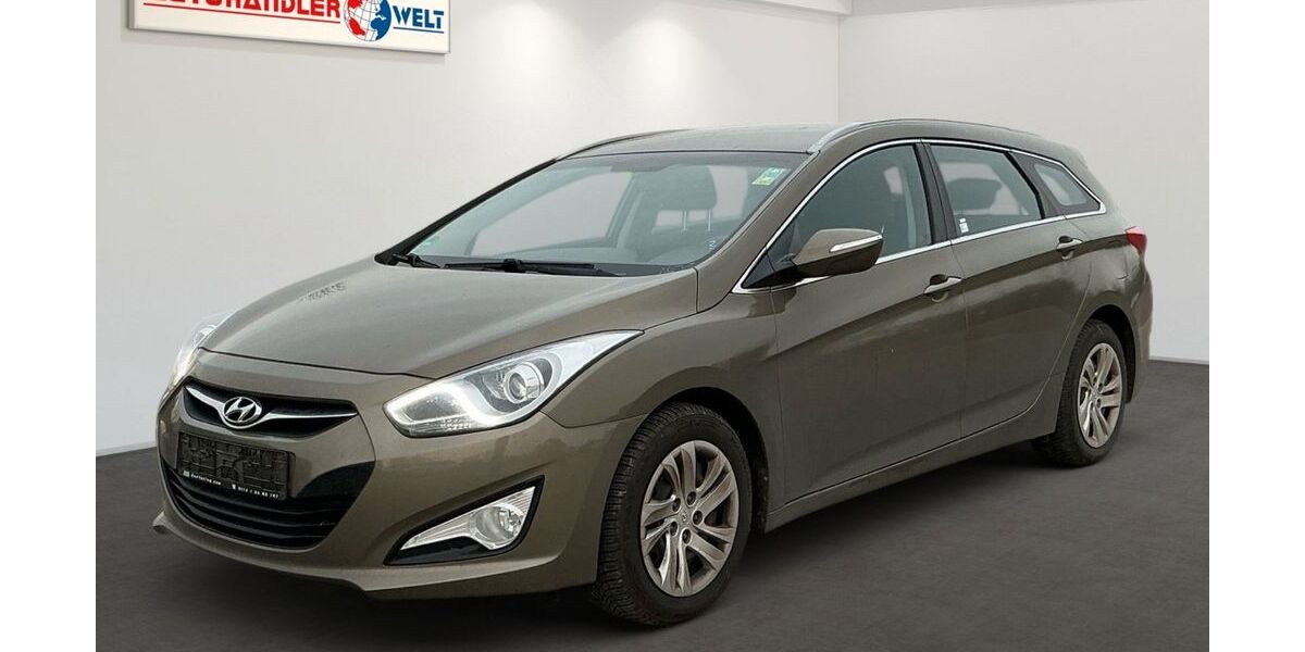 Hyundai i40 189.876 km 5.499 € Brehna 06796