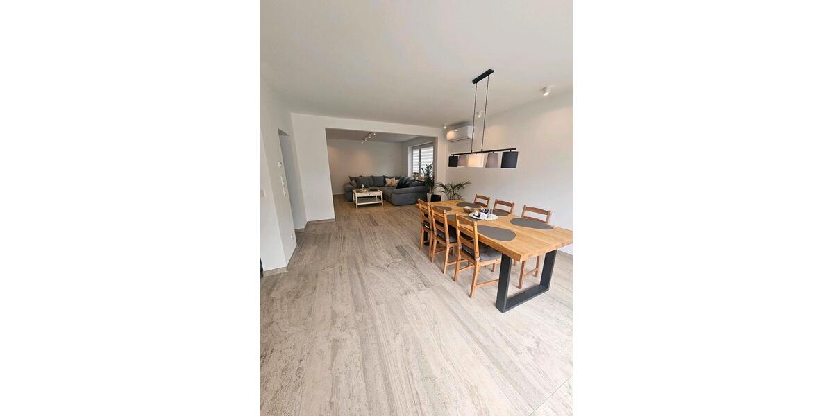 Reihenhaus Neumünster Böcklersiedlung - 4.5 Zimmer, 152 m&sup2;, 280.000&euro; | Angebot:26024236