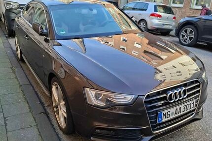 Audi A5 202.000 km 14.600 &euro; Mönchengladbach 41236
