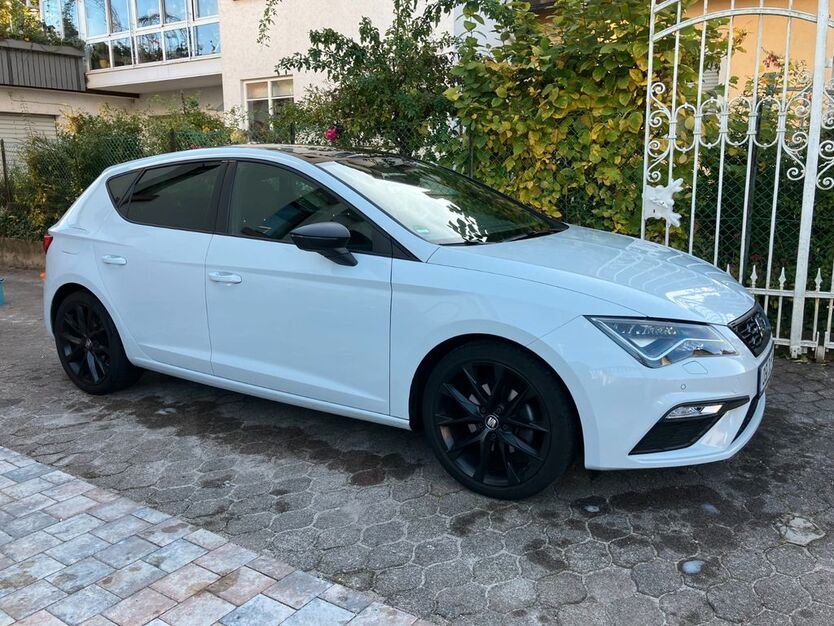 Seat Leon 56.000 km 17.500 € Appenweier 77767