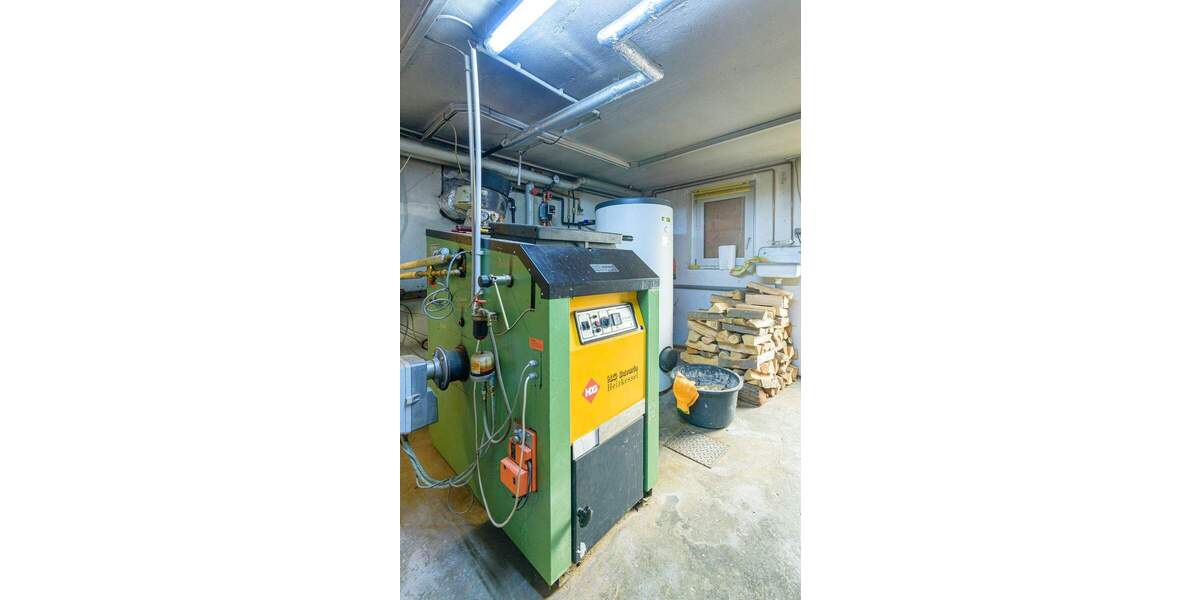 Doppelhaushälfte Pforzheim Huchenfeld - 6 Zimmer, 124 m&sup2;, 350.000&euro; | Angebot:23851785