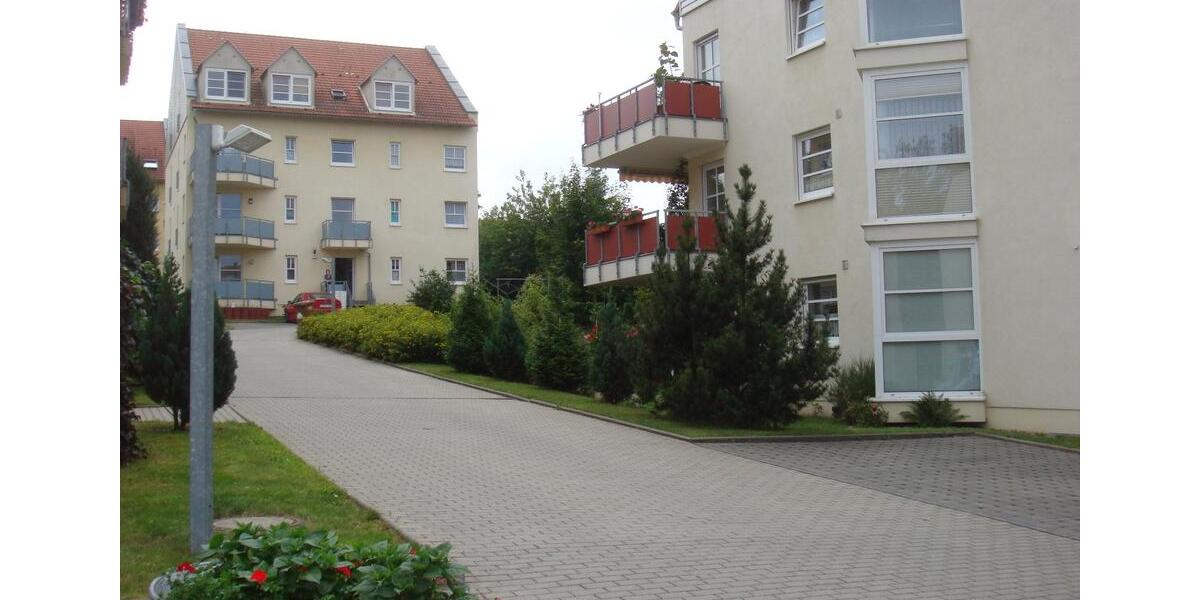 Etagenwohnung Löbau - 1 Zimmer, 32 m&sup2;, 460&euro; | Angebot:26662904