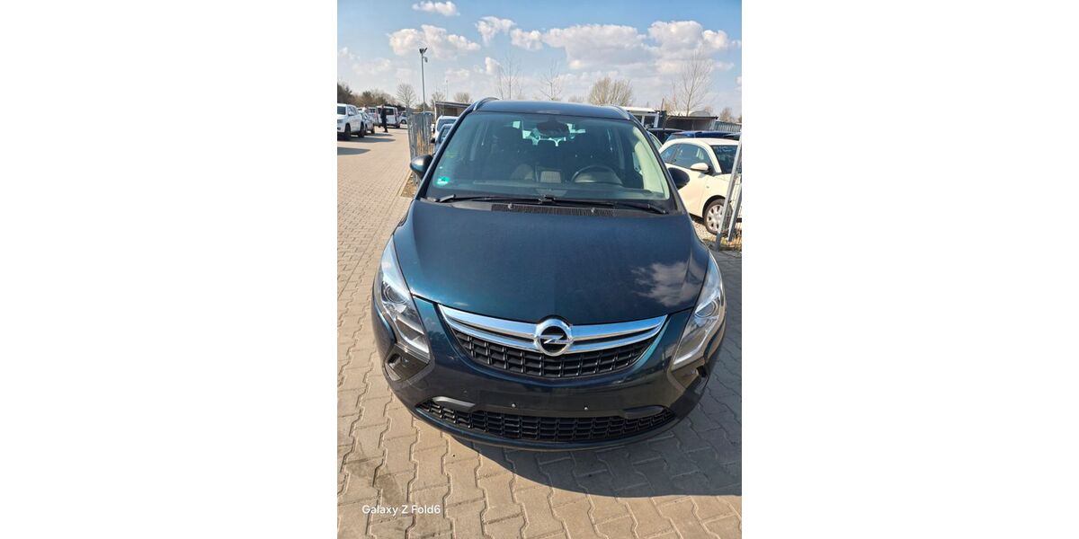 Opel Zafira 151.000 km 7.800 &euro; Berlin 12107