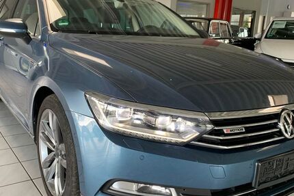 VW Passat Variant 156.727 km 14.499 &euro; Paderborn 33100