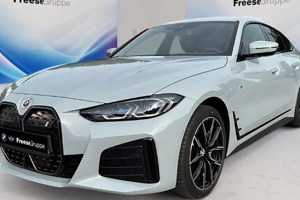 BMW i4 33.027 km 40.990 € Westerstede 26655