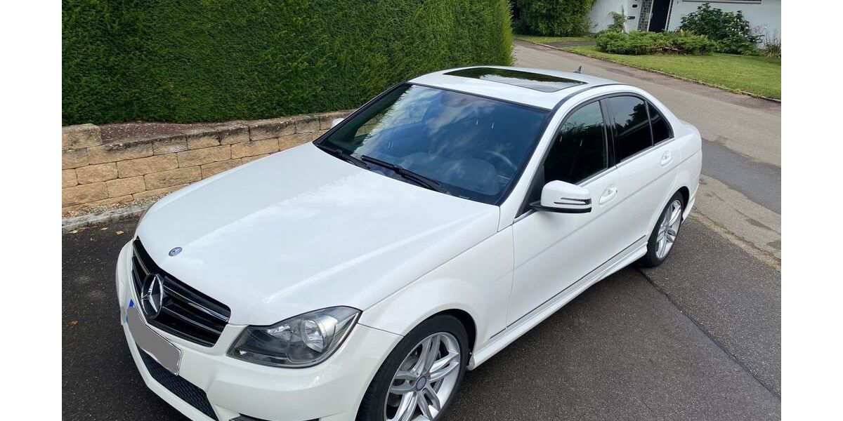Mercedes-Benz C 250 150.000 km 11.200 &euro; Oberndorf am Neckar 78727