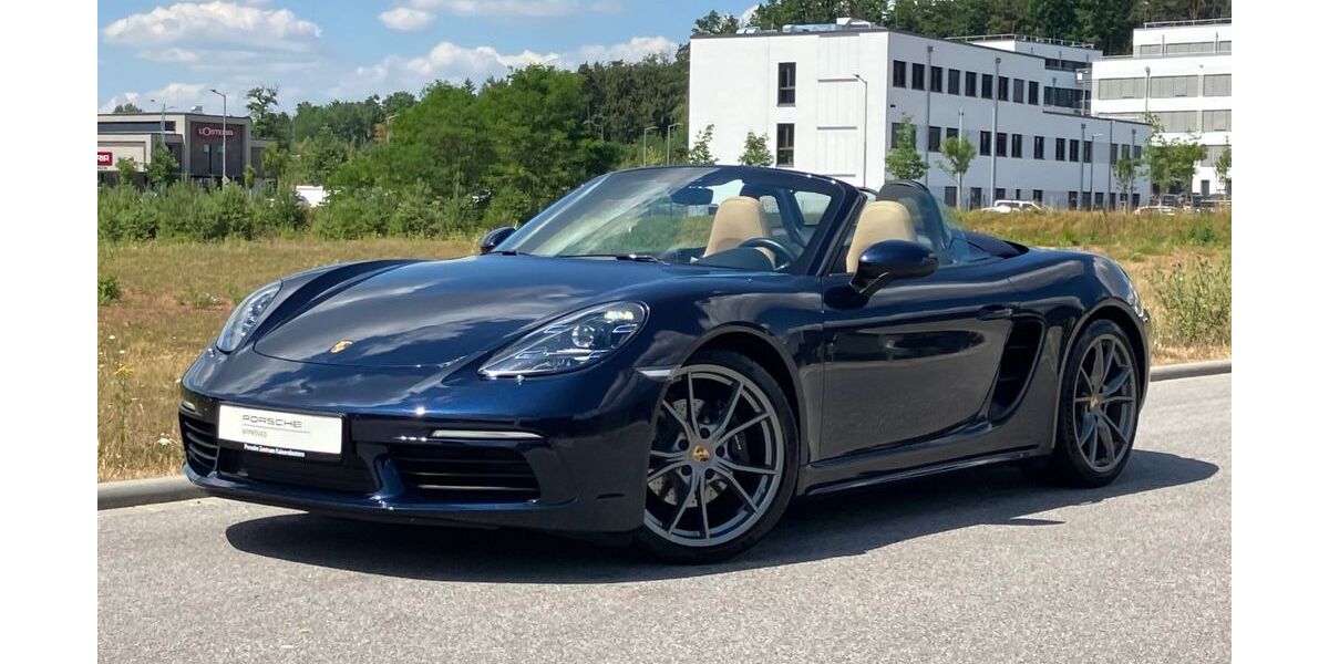 Porsche Boxster 30.000 km 64.690 &euro; Kaiserslautern 67657