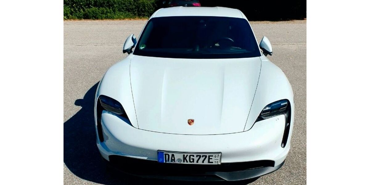 Porsche Taycan 15.500 km 59.900 &euro; Neuburg am Inn 94127