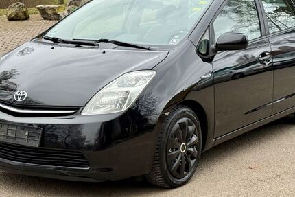 Toyota Prius 243.000 km 3.280 &euro; Stuttgart 70469