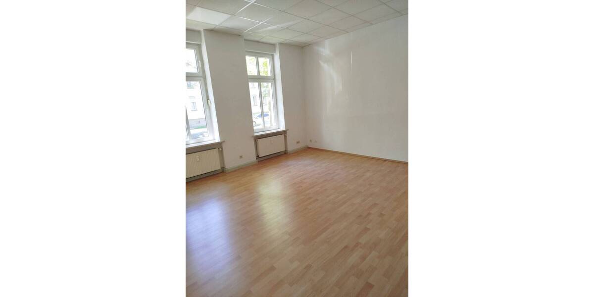 Etagenwohnung Dessau-Roßlau Innenstadt - 2 Zimmer, 70 m&sup2;, 375&euro; | Angebot:26376607