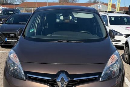 Renault Scenic 73.096 km 4.800 &euro; Rosengarten 21224