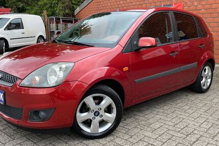 Ford Fiesta 108.400 km 4.990 &euro; Geeste-Dalum 49744