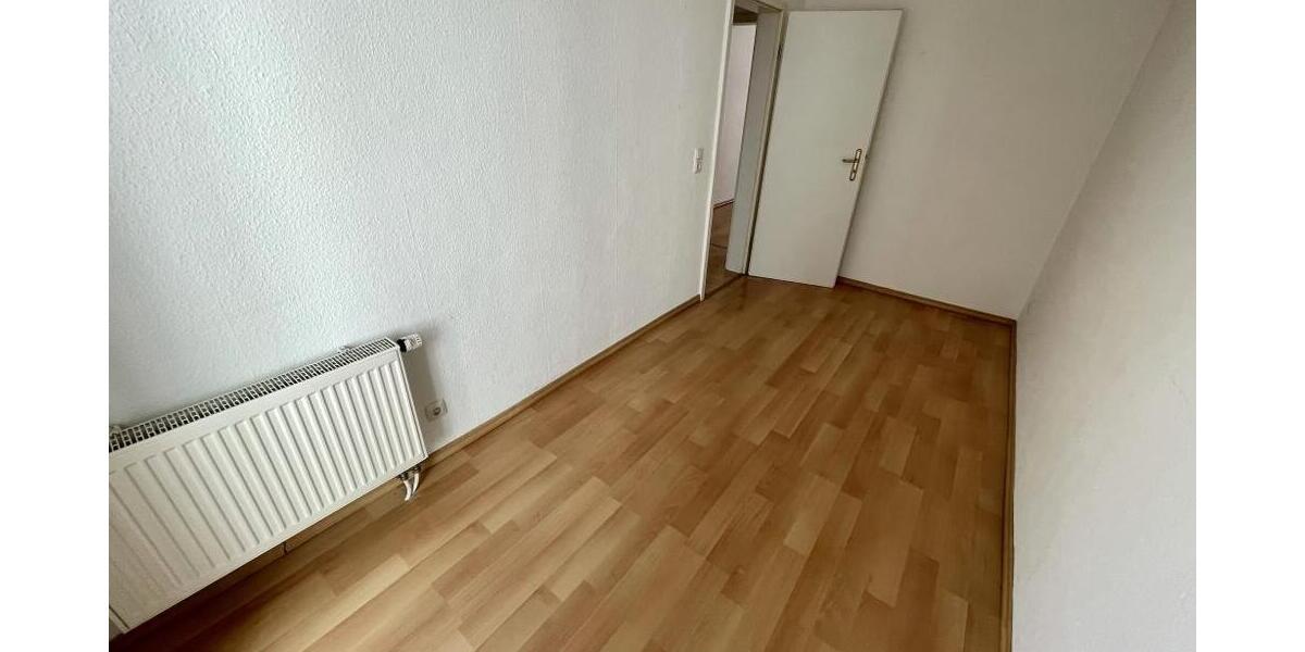 Wohnen in Gera Untermhaus! 3 Raum Wohnung mit Balkon (Südseite) und großen Wohnzimmer! - Etagenwohnung Gera Untermhaus | Angebot:26376571