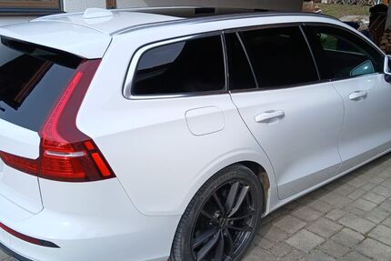 Volvo V60 60.800 km 30.800 &euro; Auerbach 91275