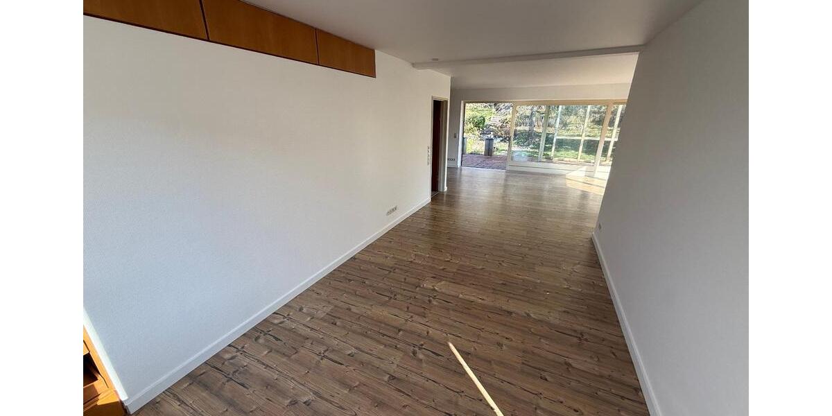 Etagenwohnung Flensburg - 5 Zimmer, 136 m&sup2;, 1.285&euro; | Angebot:25384721