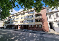 Großzügiges Apartment mit Sonnenbalkon! 2 Min entfernt vom Opladener Bahnhof