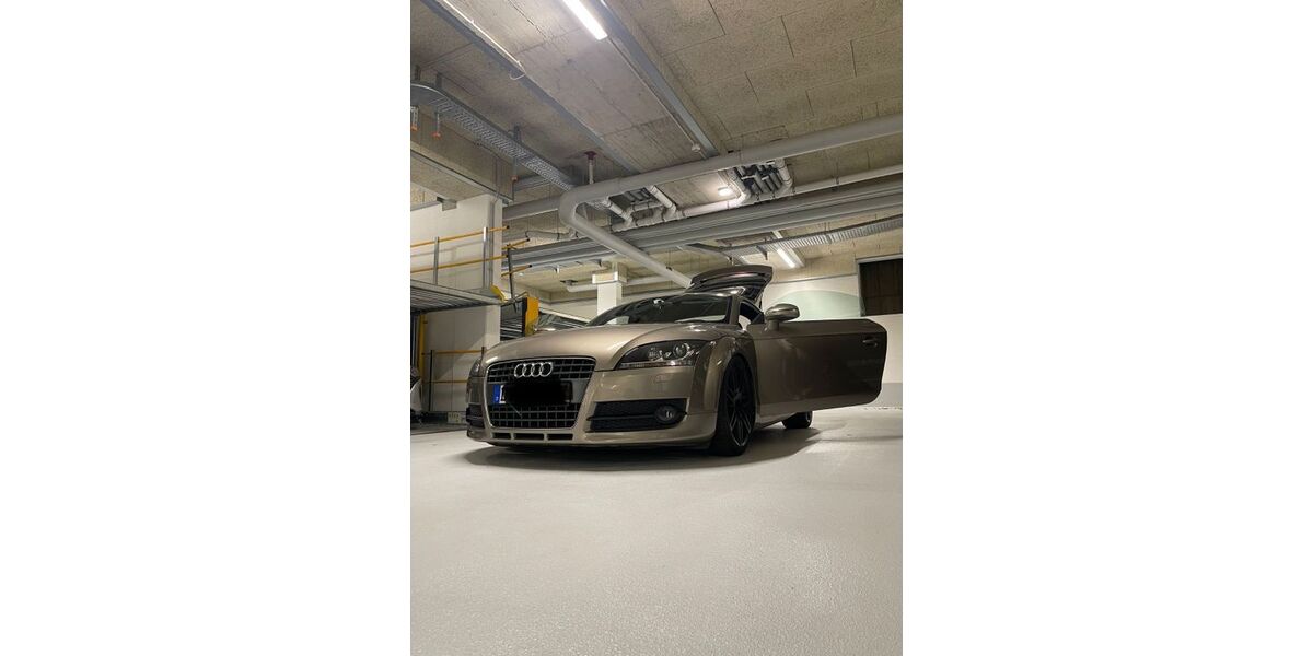 Audi TT 144.000 km 12.500 &euro; Düsseldorf 40591