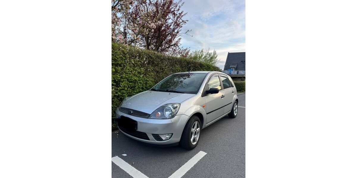 Ford Fiesta 182.000 km 1.700 &euro; Gummersbach 51643