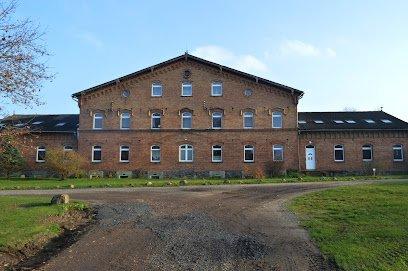 Dachgeschoßwohnung Lalendorf - 5 Zimmer, 45 m&sup2;, 400&euro; | Angebot:26322400