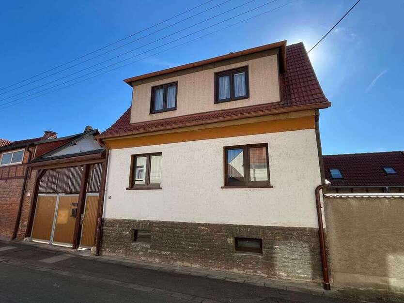 Haus zum Kaufen in Elxleben 230.000 € 160 m²