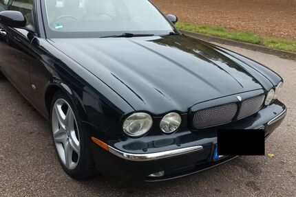 Jaguar XJ8 155.000 km 5.350 &euro; Weissach 71287