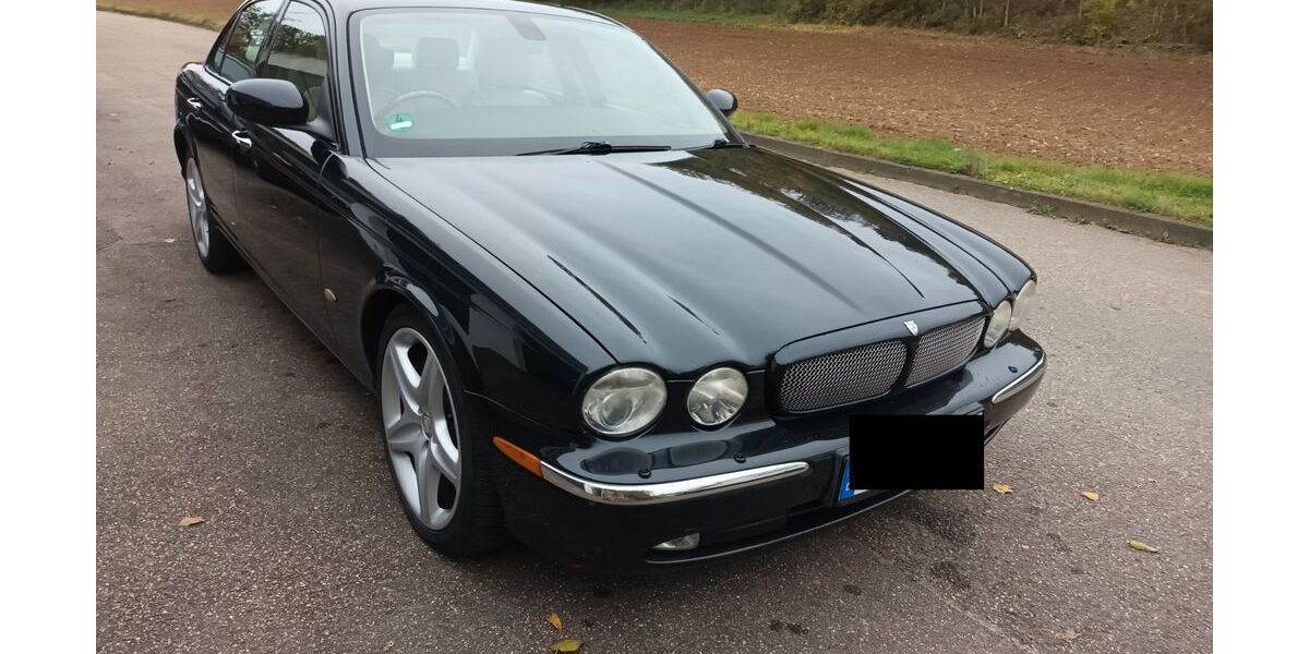 Jaguar XJ8 155.000 km 5.350 &euro; Weissach 71287