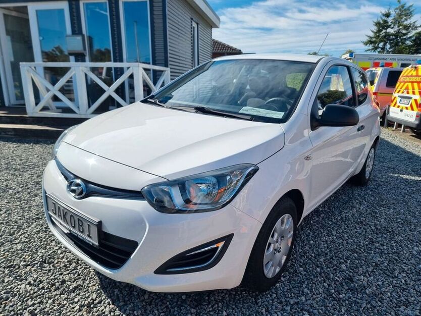 i20