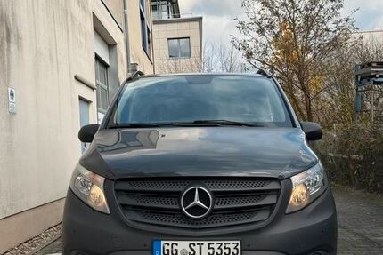 Mercedes-Benz Vito 199.400 km 9.999 &euro; Mörfelden-Walldorf 64546