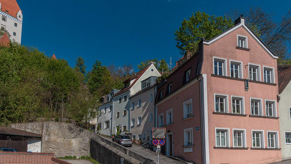 Reihenhaus Landshut - 4 Zimmer, 100 m&sup2;, 1.300&euro; | Angebot:26346349