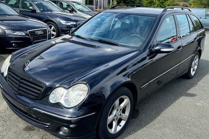 Mercedes-Benz C 220 442.415 km 1.089 € Plothen 07907