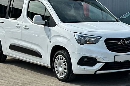 Opel Combo 152.000 km 13.995 &euro; Bruchsal-Helmsheim 76646