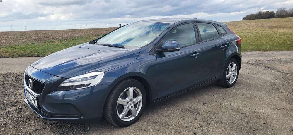 Volvo V40 164.000 km 11.200 &euro; Alsfeld 36304