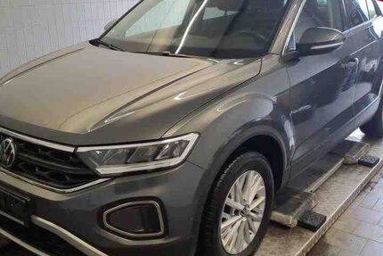 VW T-Roc 25.990 km 21.840 &euro; Wackersdorf 92442
