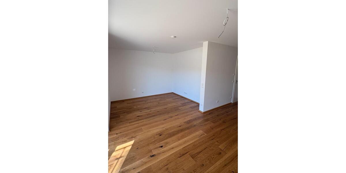 Erdgeschoßwohnung Cham - 2 Zimmer, 50 m&sup2;, 600&euro; | Angebot:26461557