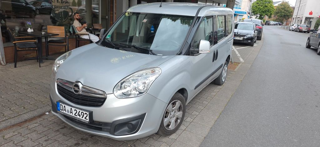 Opel Combo 194.500 km 4.550 &euro; Weiterstadt 64331