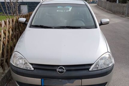 Opel Corsa 93.000 km 2.600 &euro; Ringelai 94160