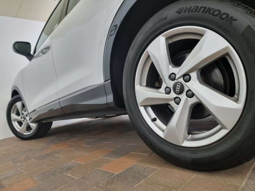 Audi Q3 35 TDI Advanced Prestige LED ACC APP schw.AHK 79.950 km 27.750 € Garrel 49681