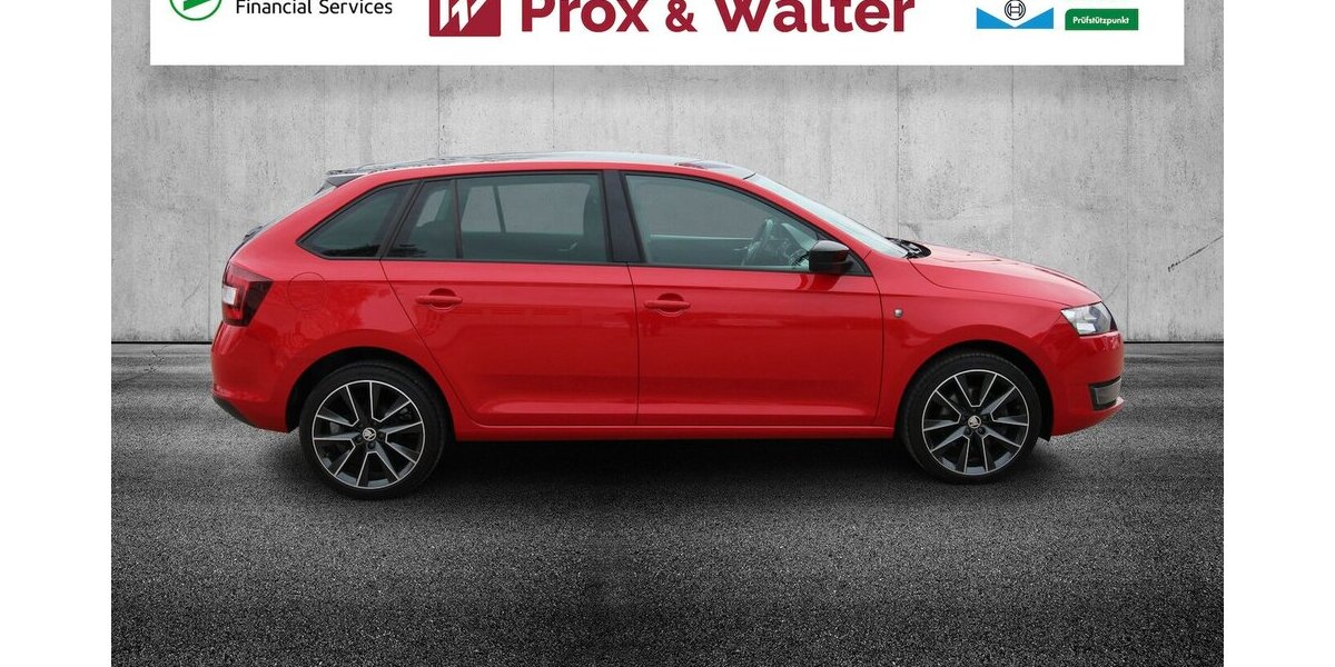 Skoda Rapid 1.2 TSI Spaceback Style Plus XENON+PANO 149.251 km 7.290 &euro; Hagenow 19230