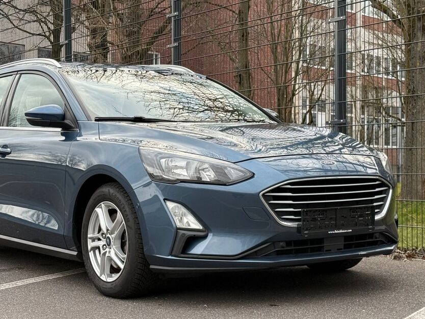 Ford Focus 101.554 km 12.790 € Mönchengladbach 41068
