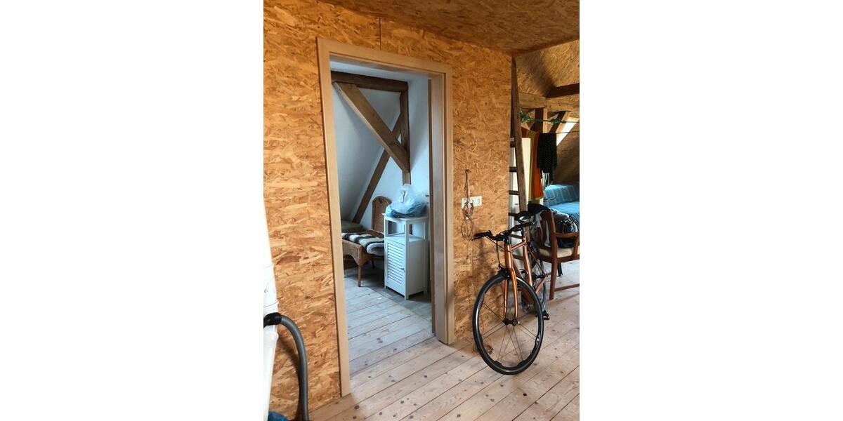 Einfamilienhaus Malchin - 8 Zimmer, 250 m&sup2;, 250.000&euro; | Angebot:26030448