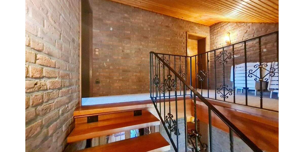 Einfamilienhaus Sinzig - 5 Zimmer, 141 m&sup2;, 499.000&euro; | Angebot:25928536