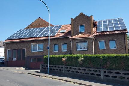 Haus Homberg (Efze) - 6 Zimmer, 160 m&sup2;, 148.000&euro; | Angebot:27612902