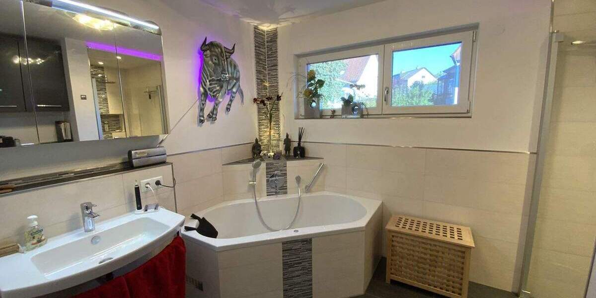 Etagenwohnung Forchheim - 4 Zimmer, 140 m&sup2;, 645.000&euro; | Angebot:24609037