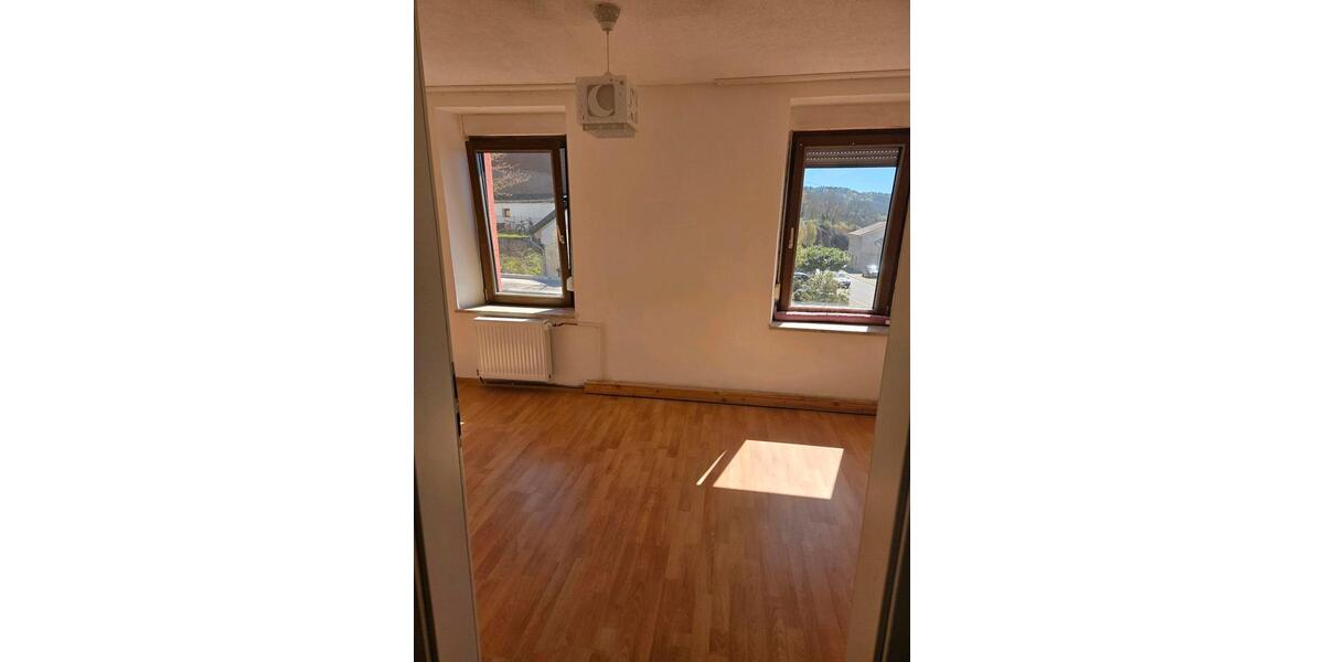 Erdgeschoßwohnung Nonnweiler - 4 Zimmer, 80 m&sup2;, 920&euro; | Angebot:26059610