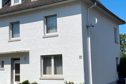 Gepflegte Doppelhaushälfte mit Potenzial auf eigenem Grundstück zimmer