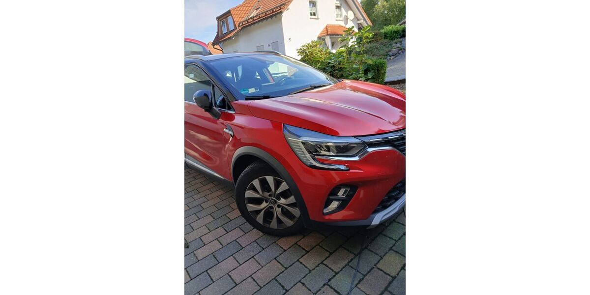 Renault Captur 64.500 km 15.300 &euro; Finnentrop 57413