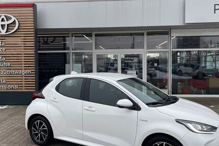 Toyota Yaris 105.100 km 14.960 &euro; Zeithain 01619