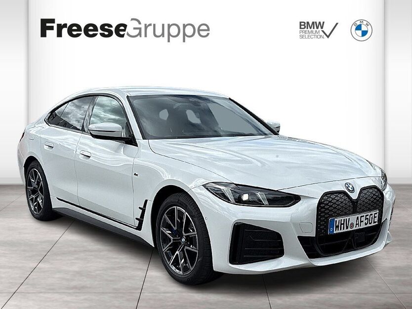 BMW i4 5.900 km 53.990 € Wilhelmshaven 26389
